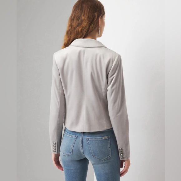 New White House Black Market Cropped Gray Velvet Blazer - Picture 5 of 7
